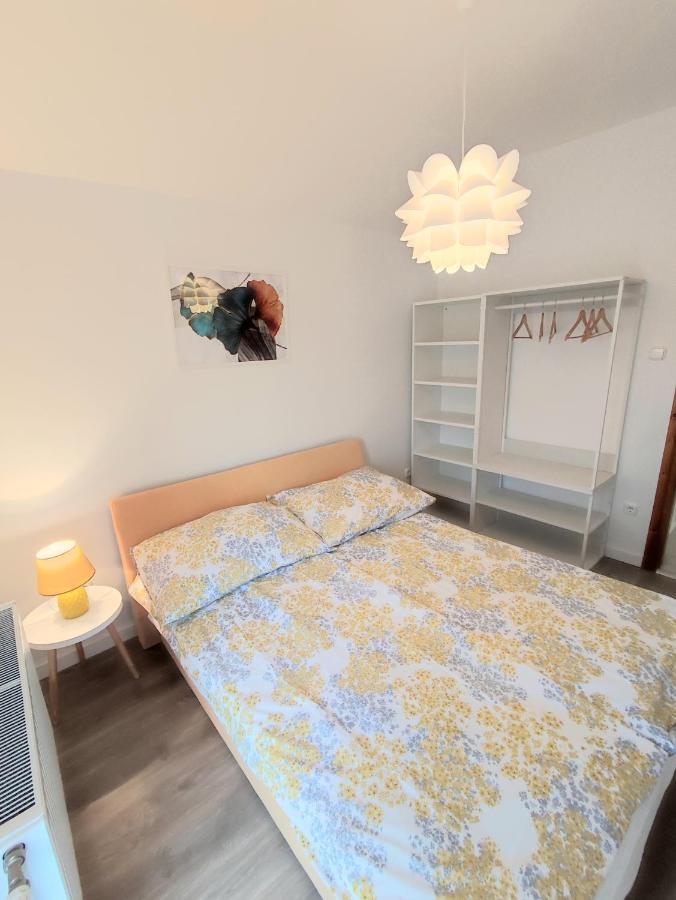 Arnyas Apartmanhaz Balatonlelle Εξωτερικό φωτογραφία