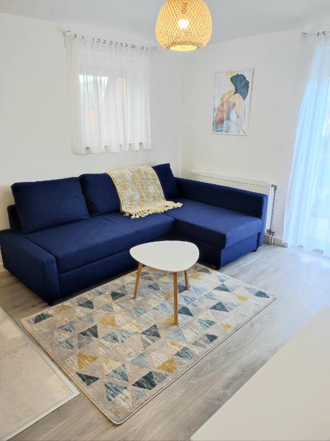 Arnyas Apartmanhaz Balatonlelle Εξωτερικό φωτογραφία