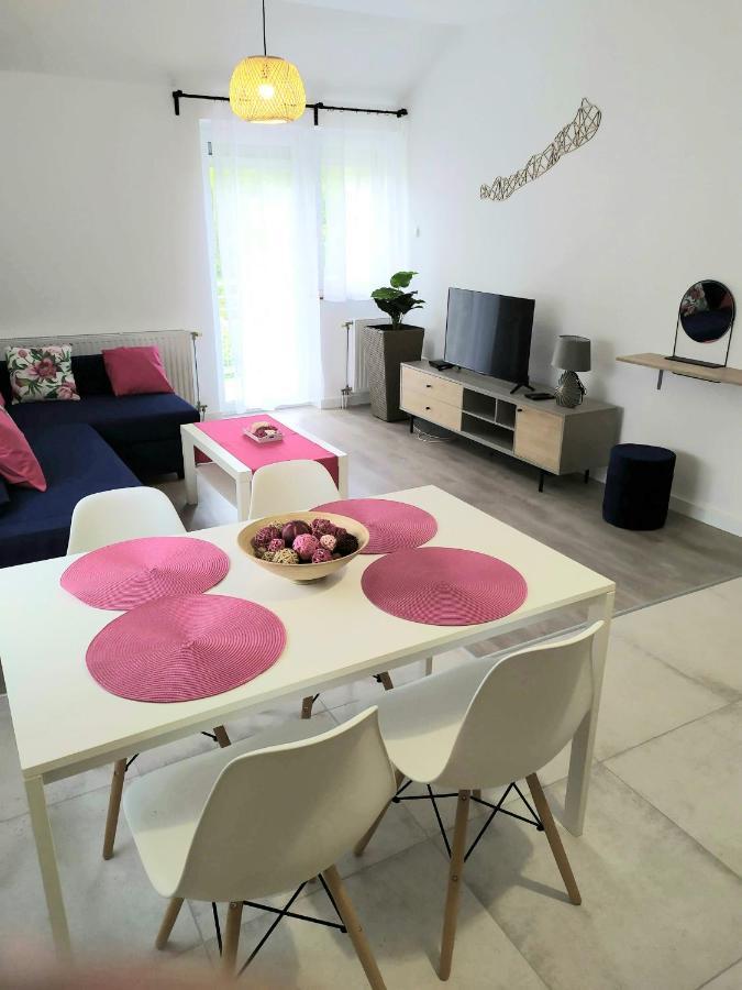Arnyas Apartmanhaz Balatonlelle Εξωτερικό φωτογραφία